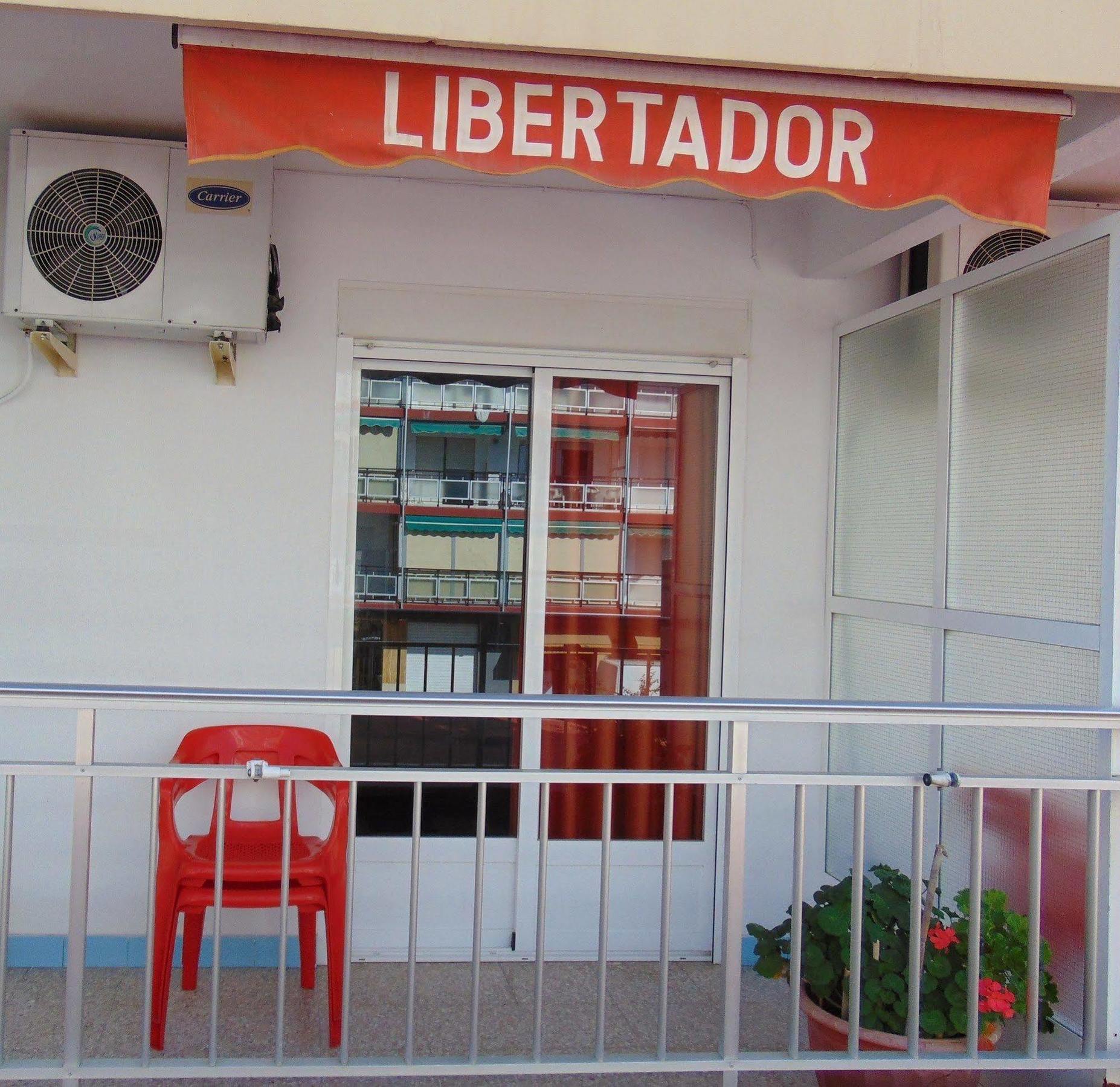 Hotel Libertador Кулера Екстериор снимка